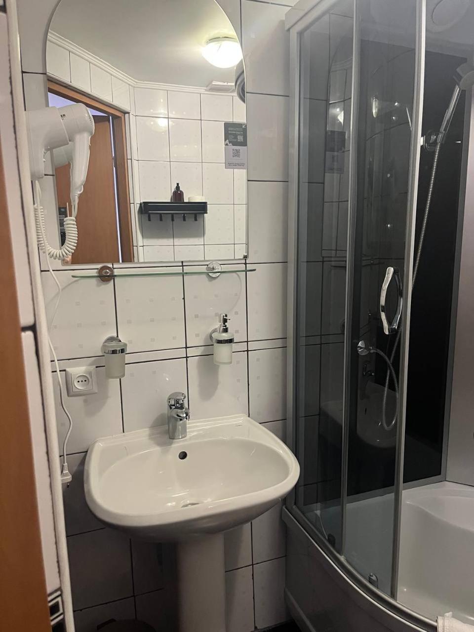 Robert Hotel Drahobrat Eksteriør billede